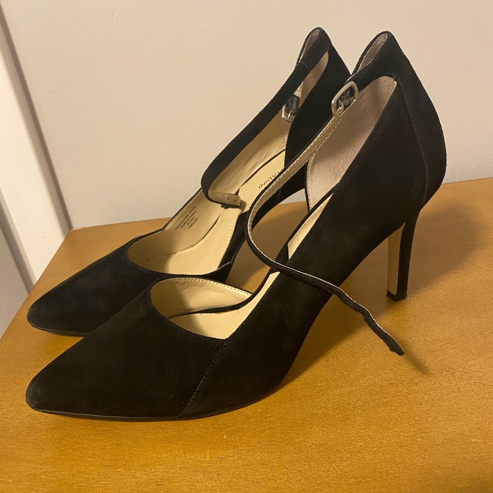 Adrienne Vittadini suede Nili pumps size 10